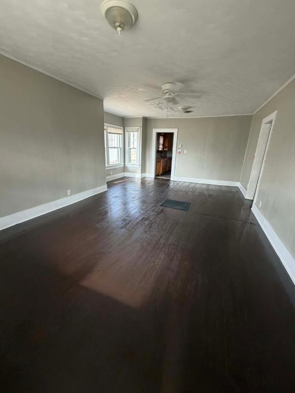 Photo - 1109 Grove St