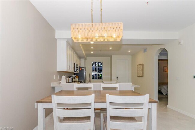 Photo - 5527 Double Eagle Cir