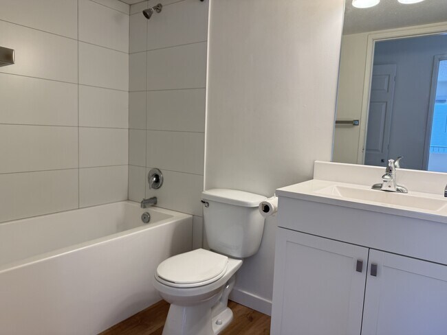 Photo - 501 Sixth St