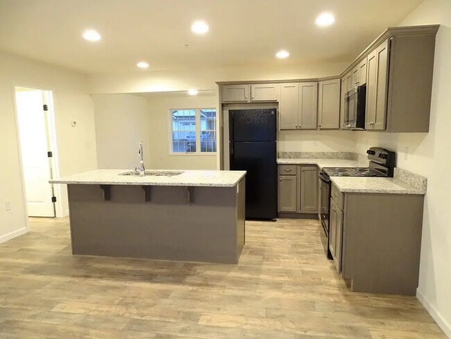 Photo - 2 Broken Arrow Dr