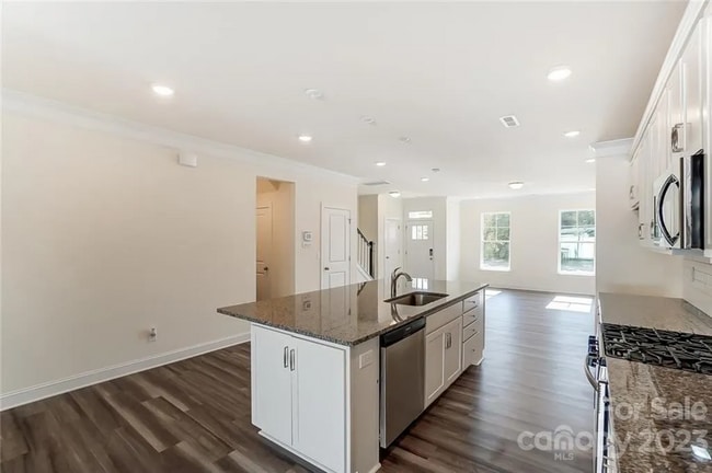 Photo - 4974 David Cox Rd