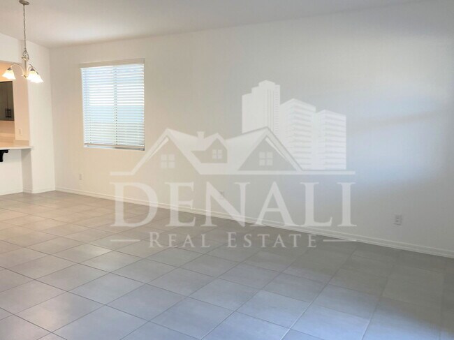 Photo - 7954 W Medlock Dr