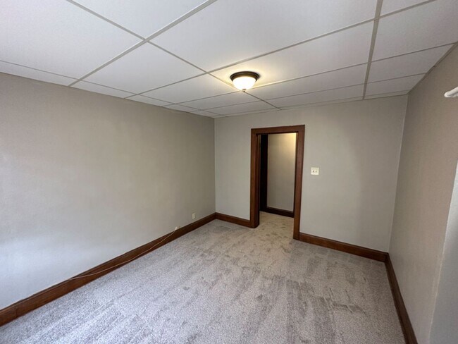 Photo - 3700-3706 E Pulaski Ave - 9 unit Unidad 3700 #3