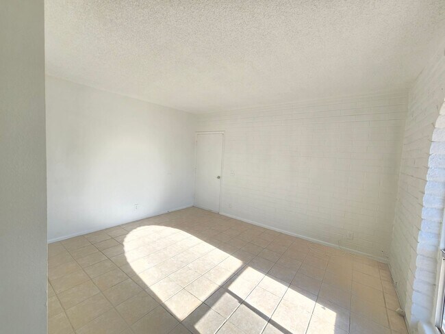 Photo - Great Location! 1 Bed 1 Bath Mesa Apartment Unit A