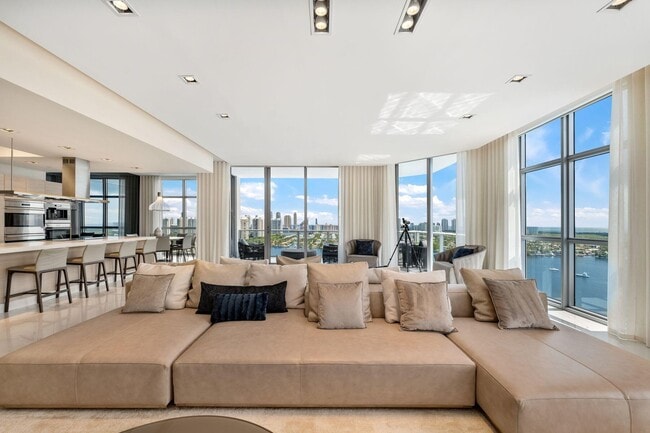 Photo - 17301 Biscayne Blvd Unit Ph-7