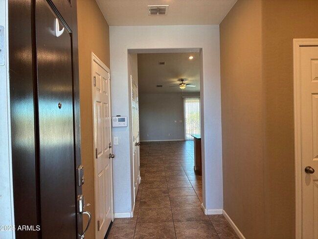 Photo - 69 S 195th Ln