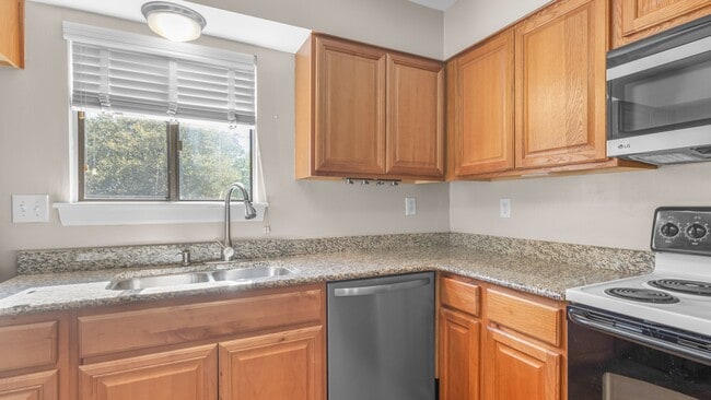 Photo - 9506 13th Bay St