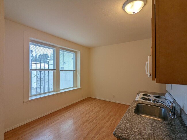 Photo - 2109 Kala Bagai Way Unit #308