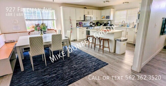 Photo - 927 Freeman Ave