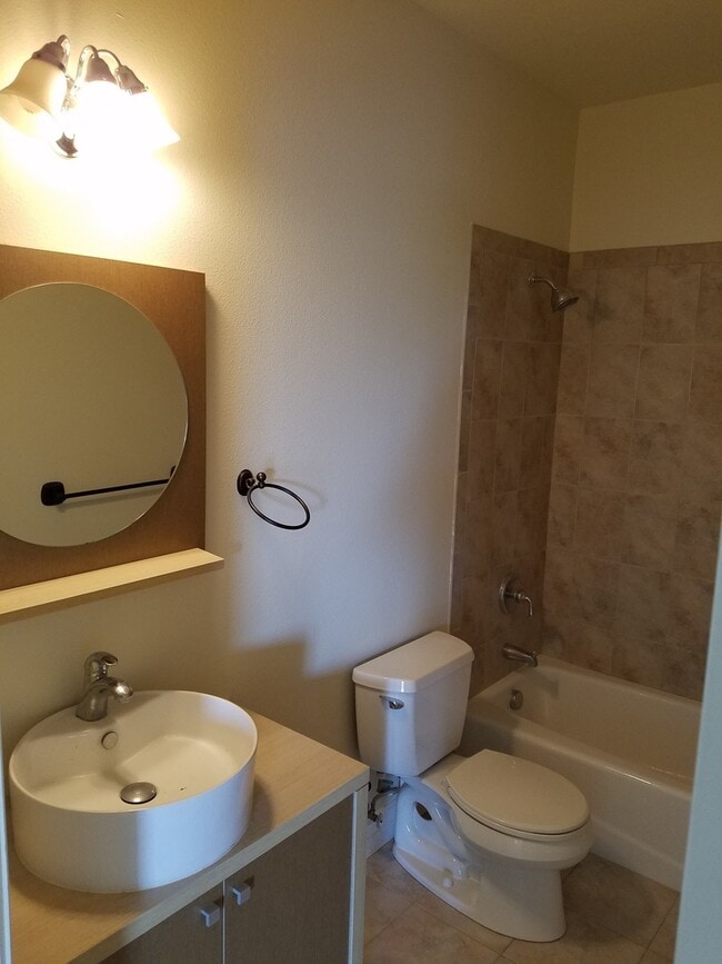 Photo - 5960-5964 Vista Ridge Unidad 5960