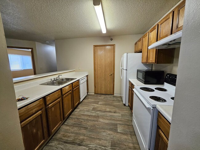 Photo - 1201 E Bell Avenue