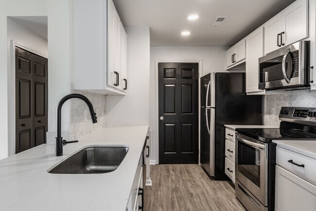 Sundance Apartments
