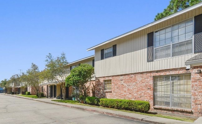Hidden Pointe Apartments