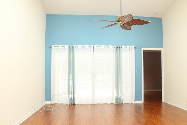 Photo - 1522 Ocean Dunes Cir