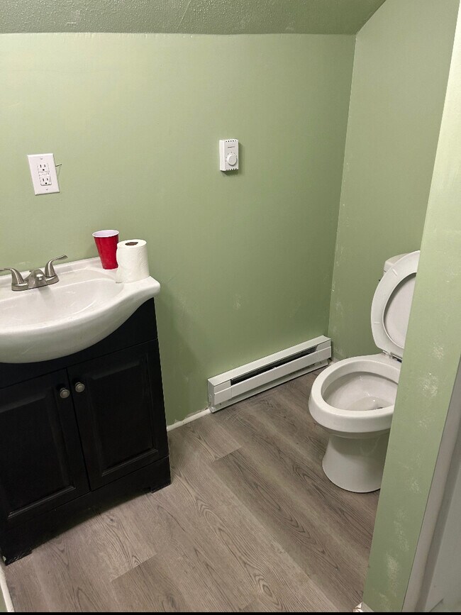 Photo - 19 Aspen St Unidad C