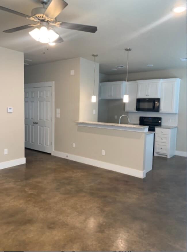 Photo - 3224 Belmont Dr