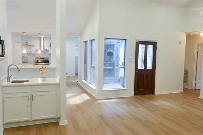 Photo - 18322 Autumn Trails Ln