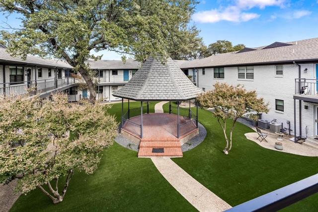 Building Photo - 3933 Inwood Rd Unit 1023