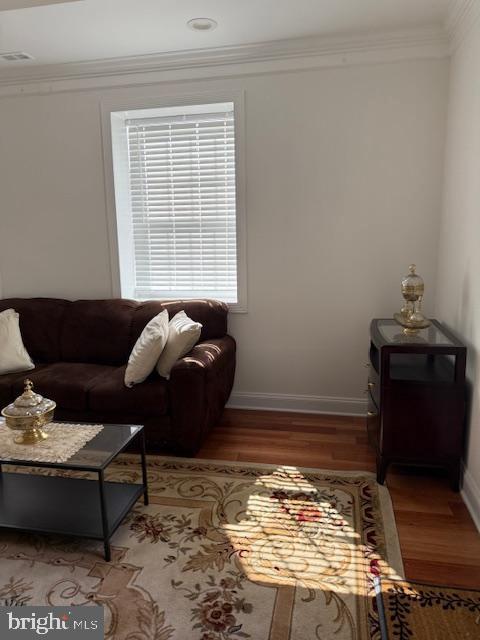 Photo - 7403 Dickenson St