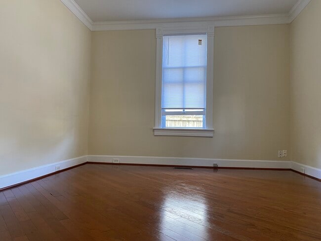 Photo - 200 S Elliott St