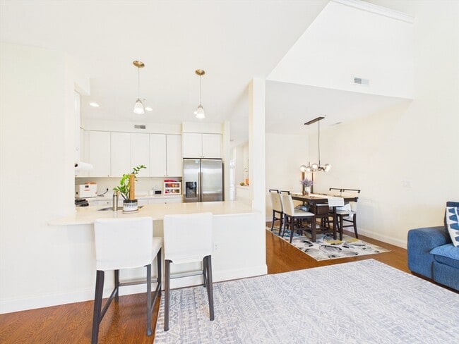 Photo - 70 Endicott St