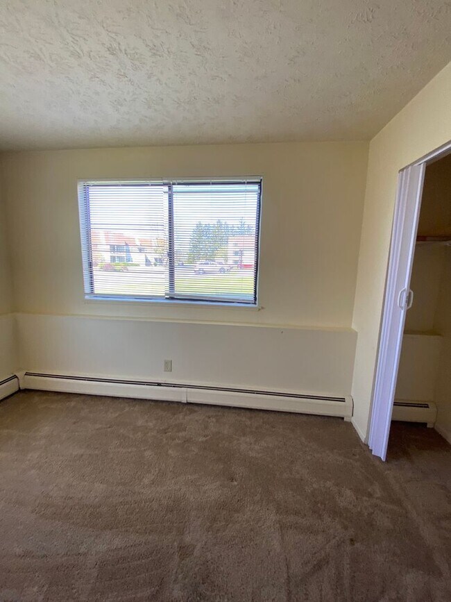 Photo - Sheridan Park and Holiday Manor