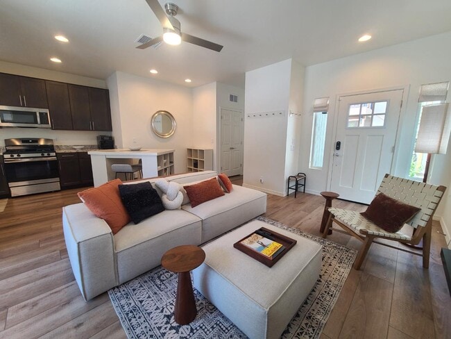 Photo - 3001 E Butler Ave