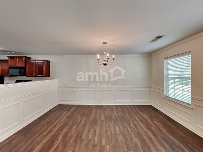 Photo - 367 Hidden Creek Ln