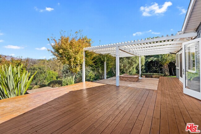 Photo - 6644 Wildlife Rd