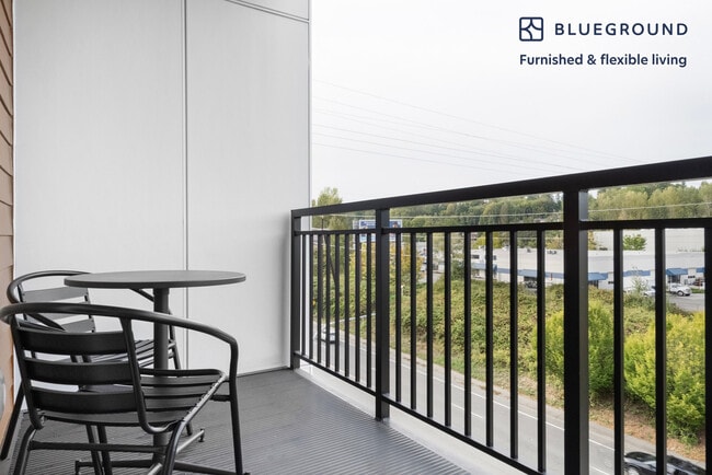 Photo - 12377 137th Pl NE Unidad FL5-ID943