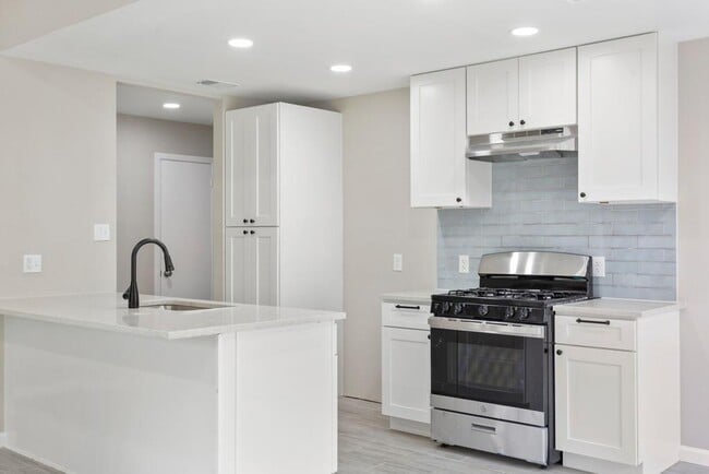 Photo - 9604 Crown Ridge Rd