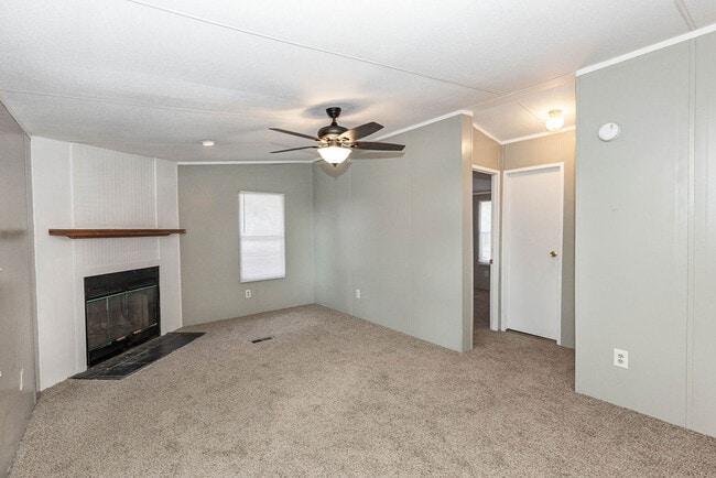 Photo - 108 Sherwood Ct