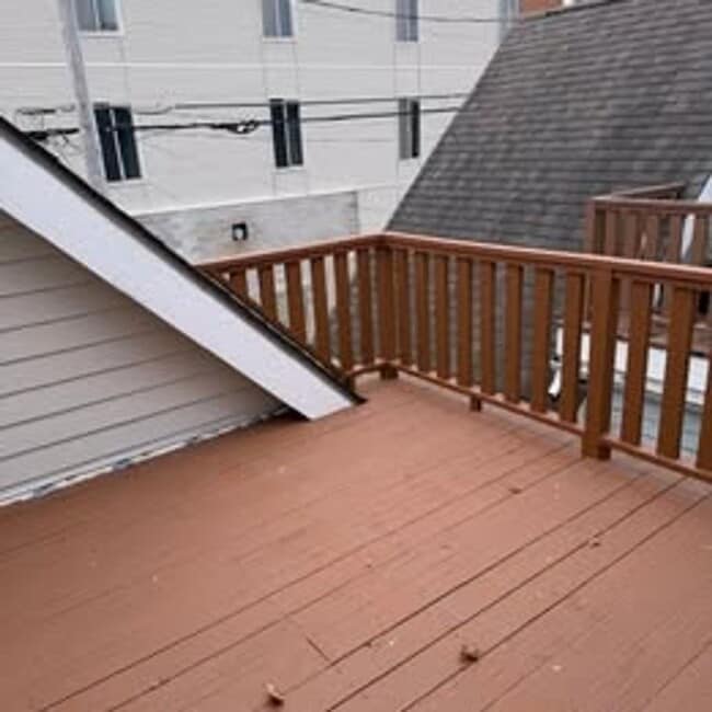 Photo - 2010 N Buffum St