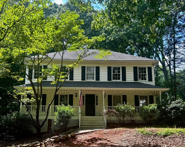 Building Photo - 3005 Wrens Way
