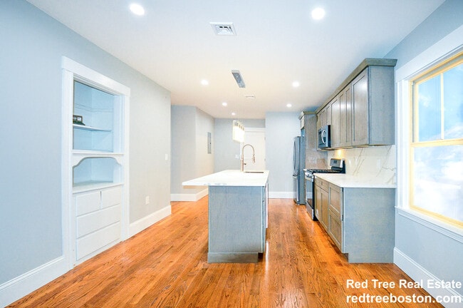 Building Photo - 25 Firth Rd Unit 2 Rental