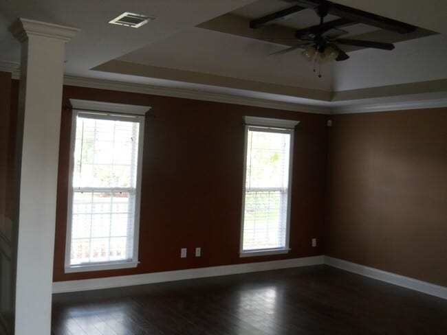 Photo - Glen Laurel S/D