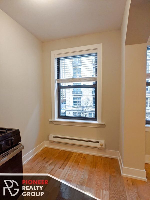 Photo - 425 W Roscoe St Unit 310