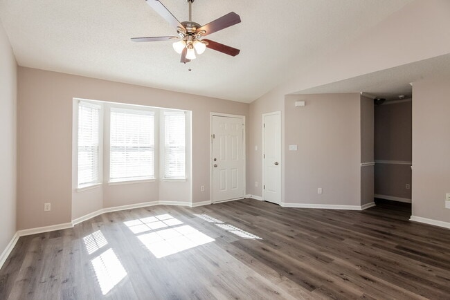 Photo - 9517 Bird Watch Ln