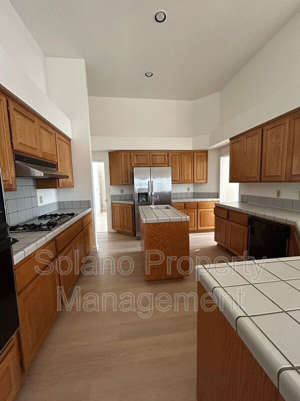 Photo - 1829 Nephi Dr
