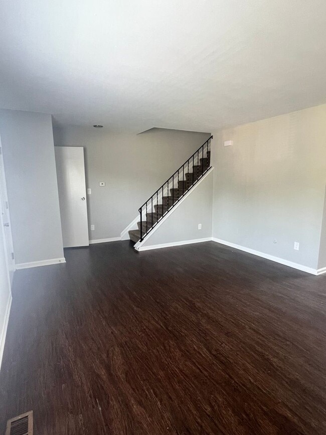 Photo - Butler Township: Spacious 2 bedroom/1.5 Ba...