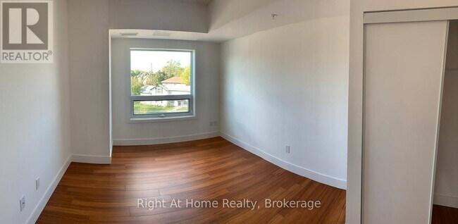 Photo - 1 Wellington St Unité 308