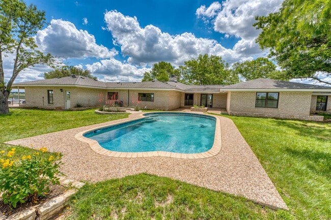 Photo - 614 Co Rd 207