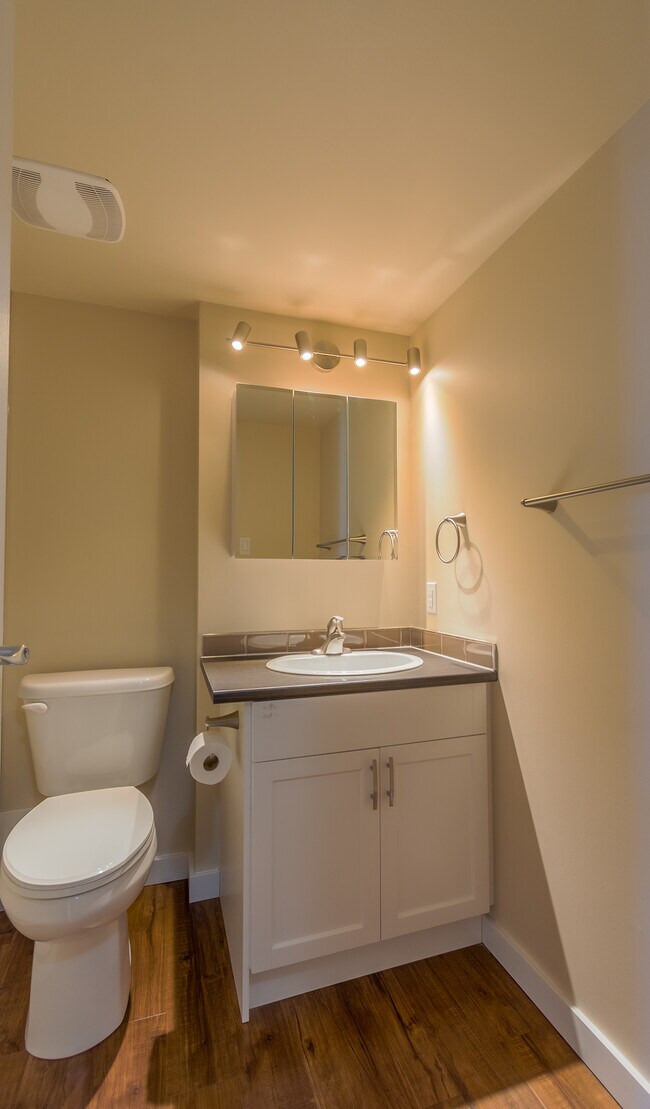 Photo - The Mountbatten Apartments