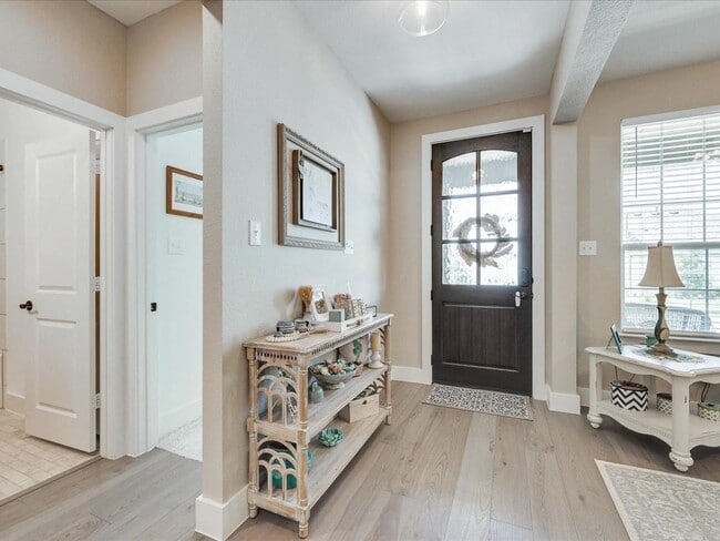 Photo - 2629 Cobbler St