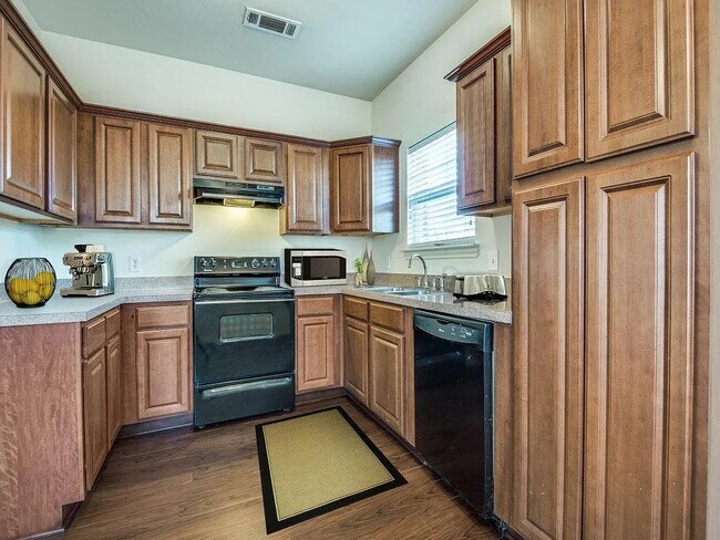 Photo - 830 Parkplace Rdg