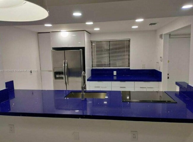 Photo - 8415 SW 107th Ave Unidad 176W Rental