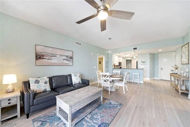 Building Photo - 5793 Cape Harbour Dr Unit 815 Rental