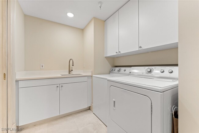 Photo - 8473 Bay Colony Dr Condo Unit 801
