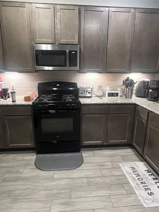 Photo - 12662 Barclay Ter Dr