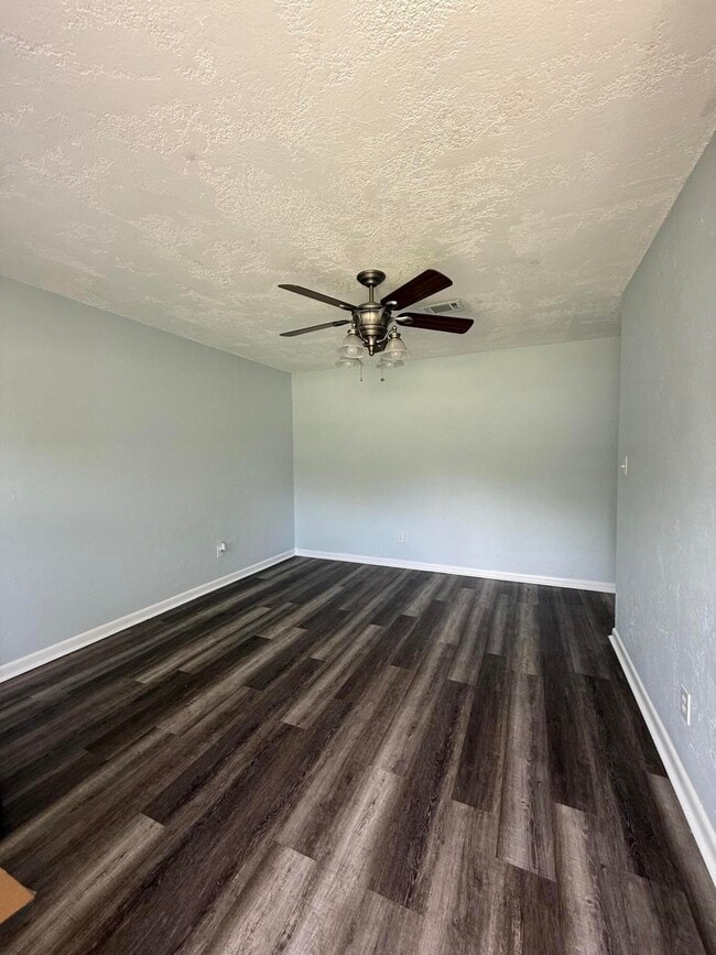 Photo - 509 Trenton St